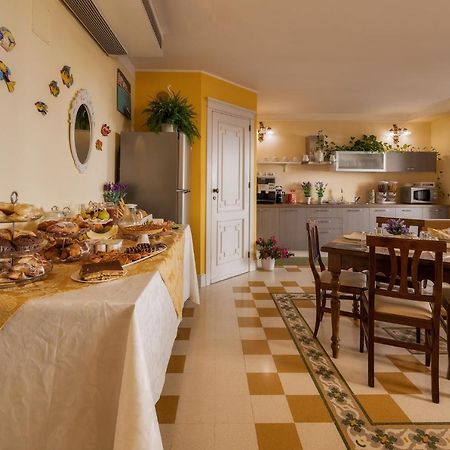 테라시니 Casa Manzella B&B 외부 사진