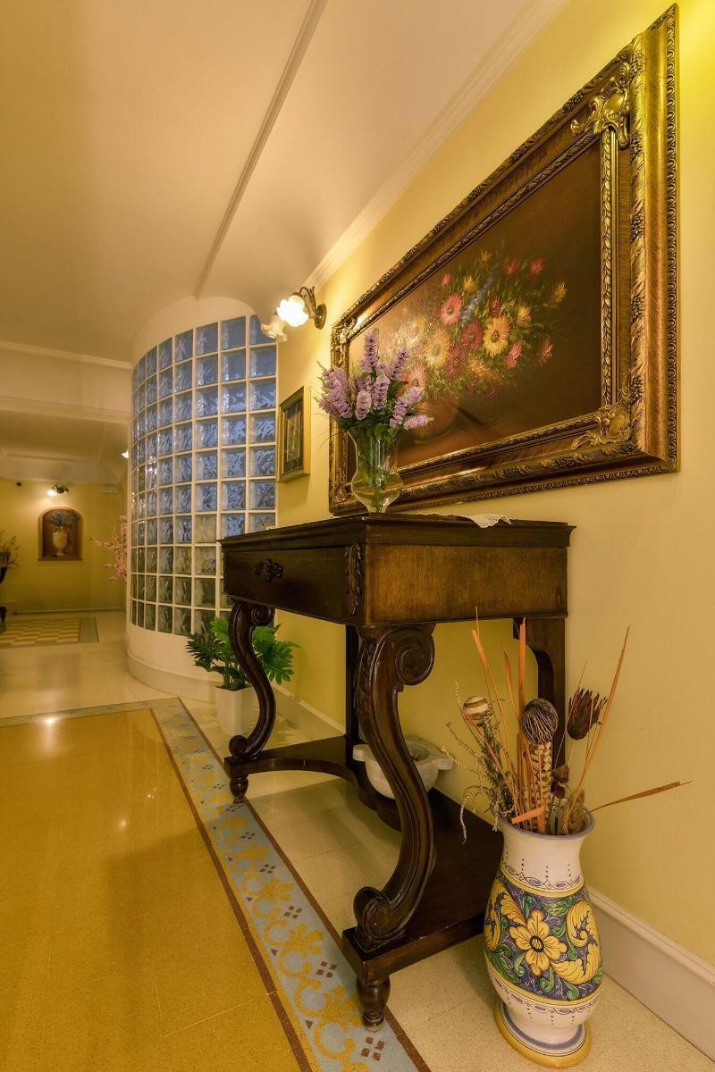 테라시니 Casa Manzella B&B 외부 사진